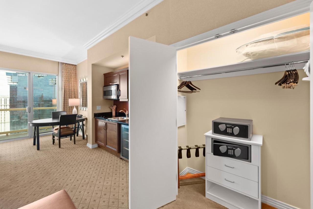 Lucky Gem Penthouse & Luxury Suites At Signature Resort, Balcony Strip View 1607 Las Vegas Exteriör bild