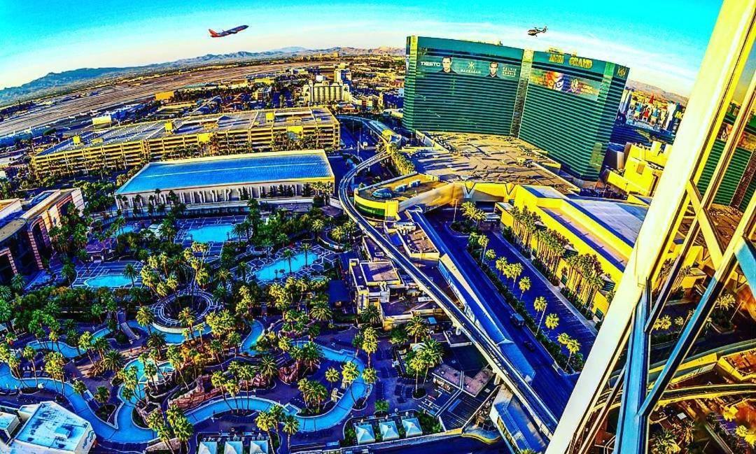 Lucky Gem Penthouse & Luxury Suites At Signature Resort, Balcony Strip View 1607 Las Vegas Exteriör bild